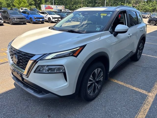 Certified Used 2023 White Nissan SV image 3