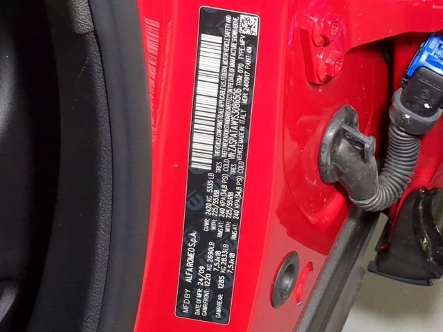 New 2025 Alfa Rosso (Red) Exterior Paint Alfa Romeo Base image 29
