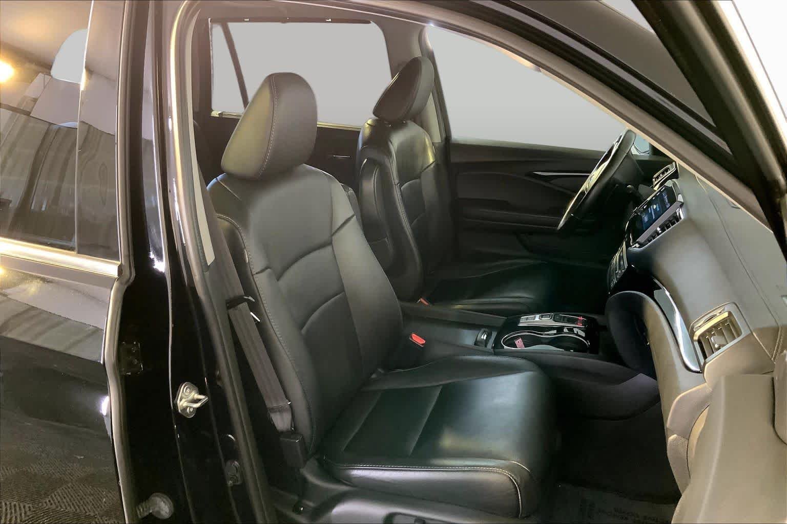 Pre-Owned 2019 Honda Pilot Touring 8-Passenger