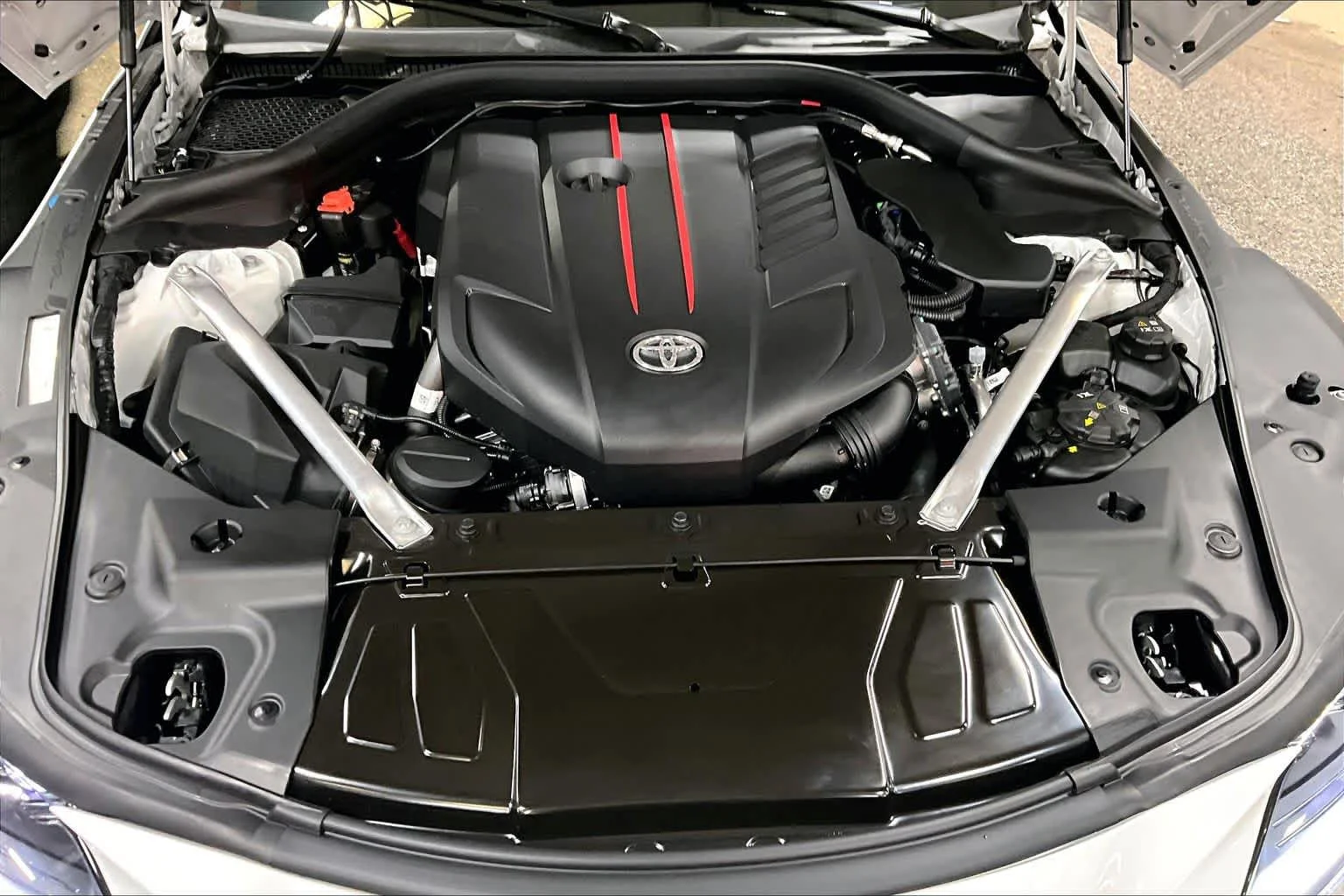 New 2026 Absolute Zero Toyota 3.0 Premium image 16