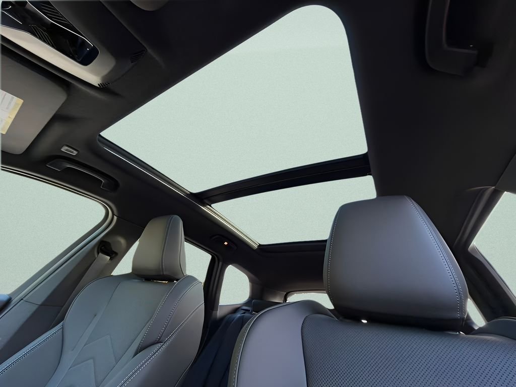 New 2026 Space Silver Metallic BMW xDrive28i image 20