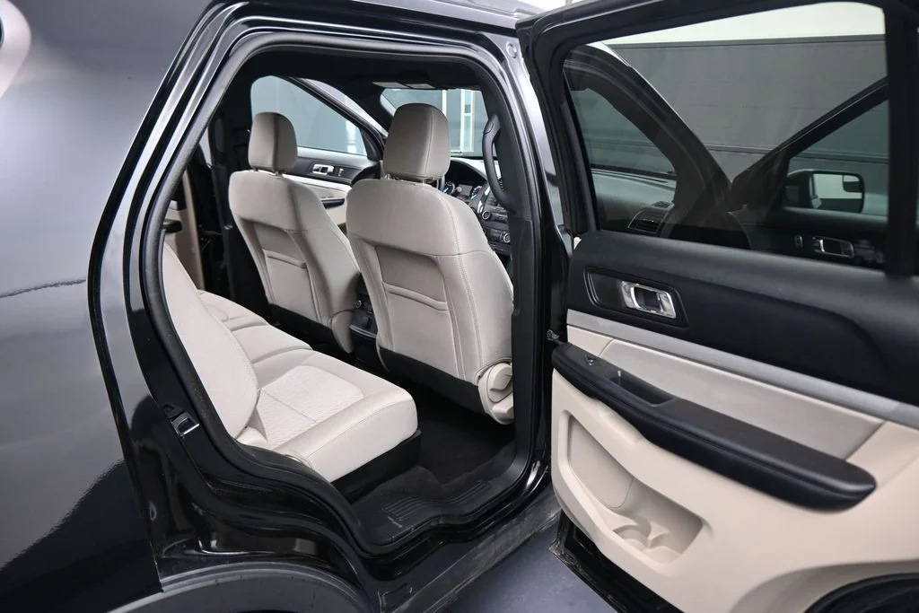 Used 2018 Black Ford Base image 43