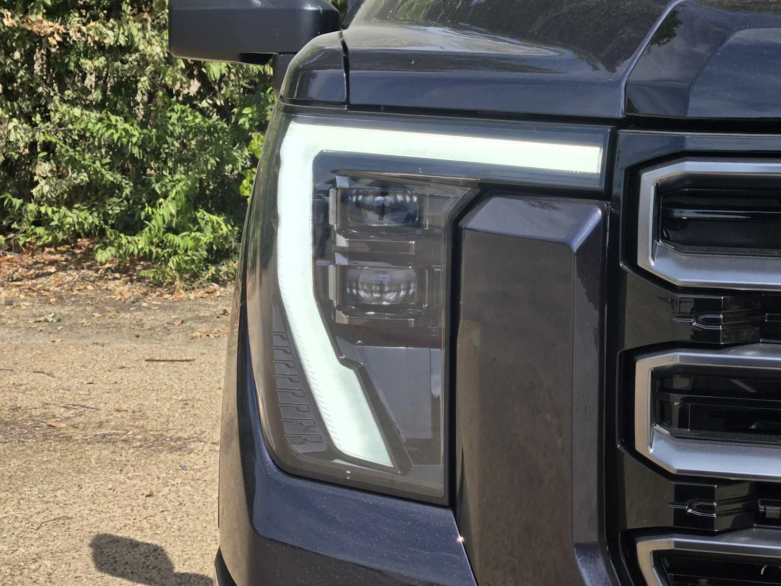 New 2026 Titanium Rush Metallic GMC AT4 image 5