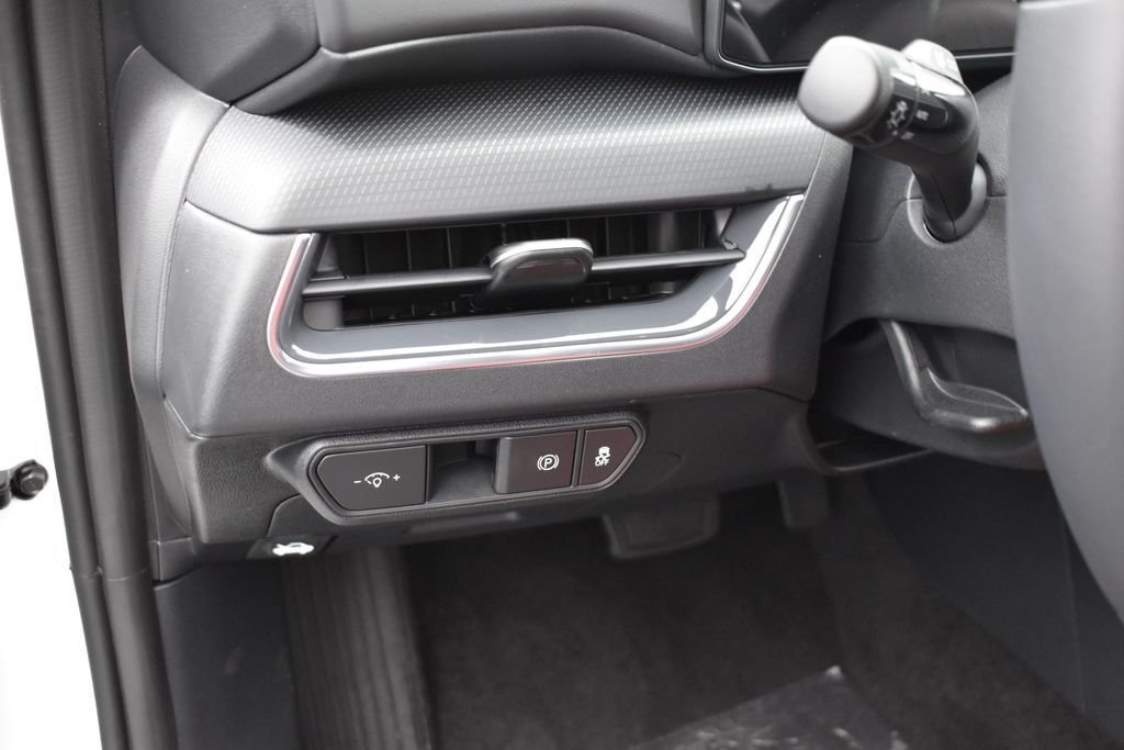 New 2026 Snow White Pearl Kia GT-Line image 6
