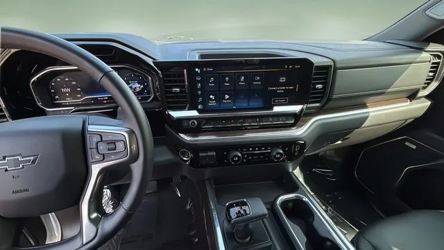 Used 2025 White Chevrolet LT Trail Boss image 10