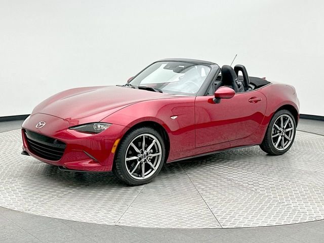 2023 Mazda MX-5 Miata Grand Touring's photo