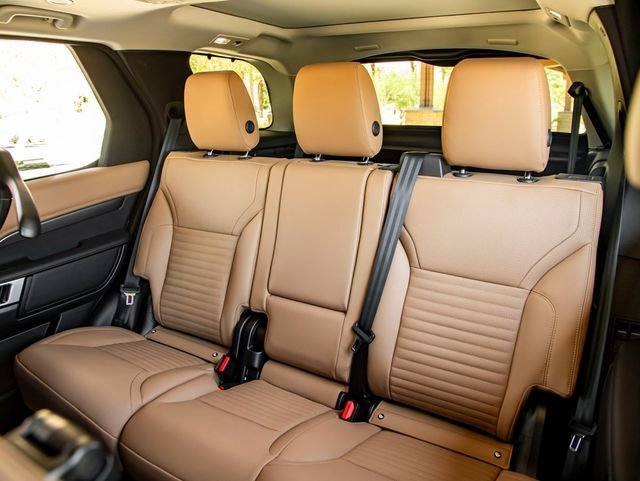 2025 Land Rover Discovery Metropolitan Edition - Photo 21