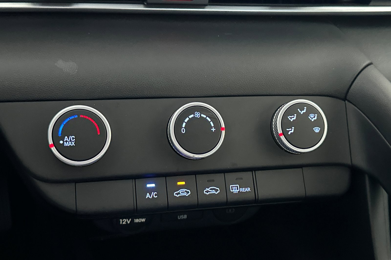 Certified Used 2025 Abyss Black Hyundai SE image 19
