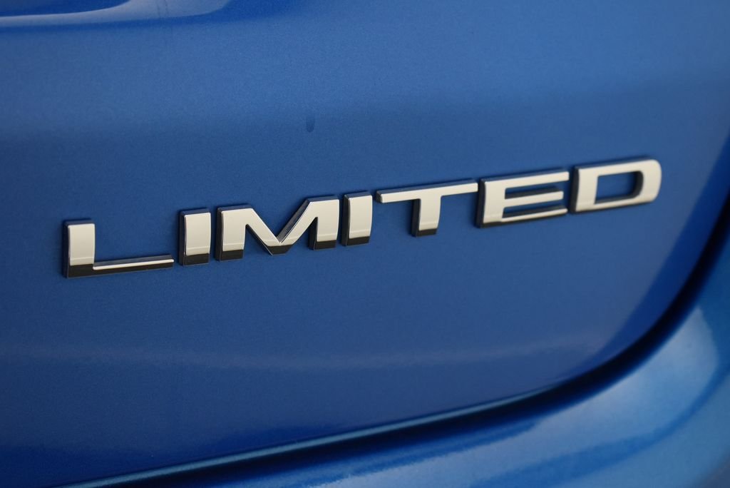 Used 2025 Blue Jeep Limited image 10