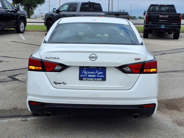 2024 Nissan Altima SR - Photo 6