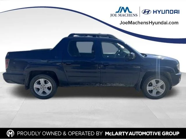 Used 2014  Honda RTL image 3