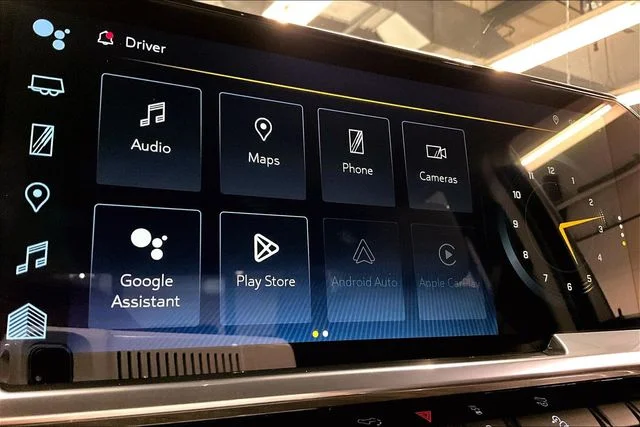 Used 2025 Black Chevrolet RST image 37