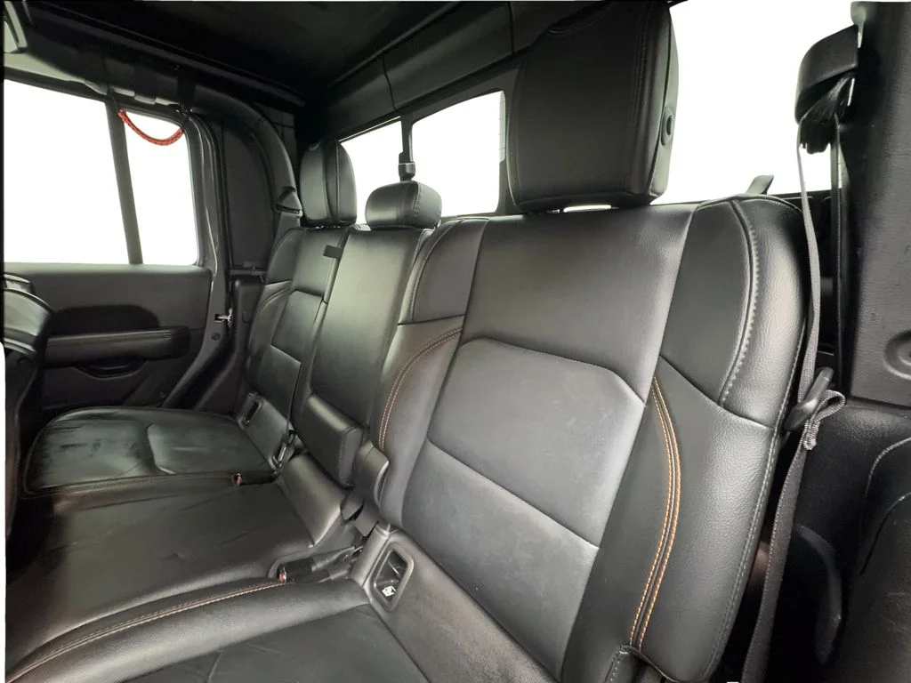 Used 2021 Gray Jeep Mojave image 25
