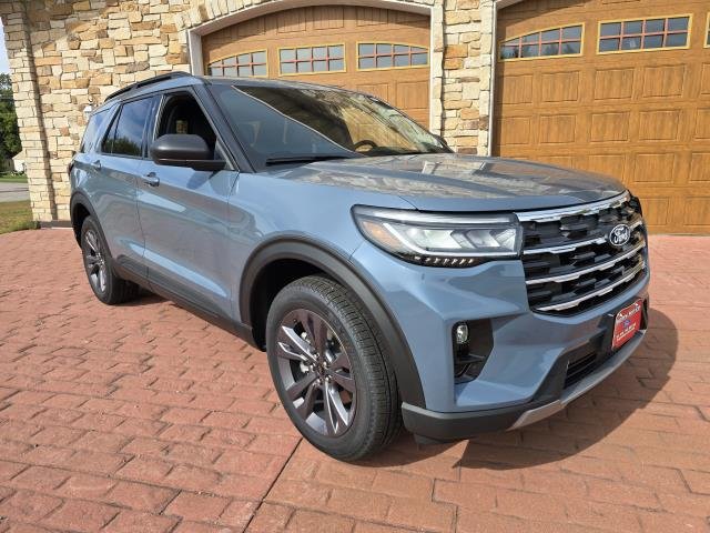 New 2027 Vapor Blue Metallic Ford Active image 1