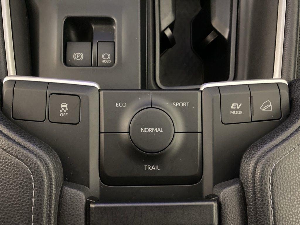 Certified Used 2024 Pearl Toyota Limited image 21