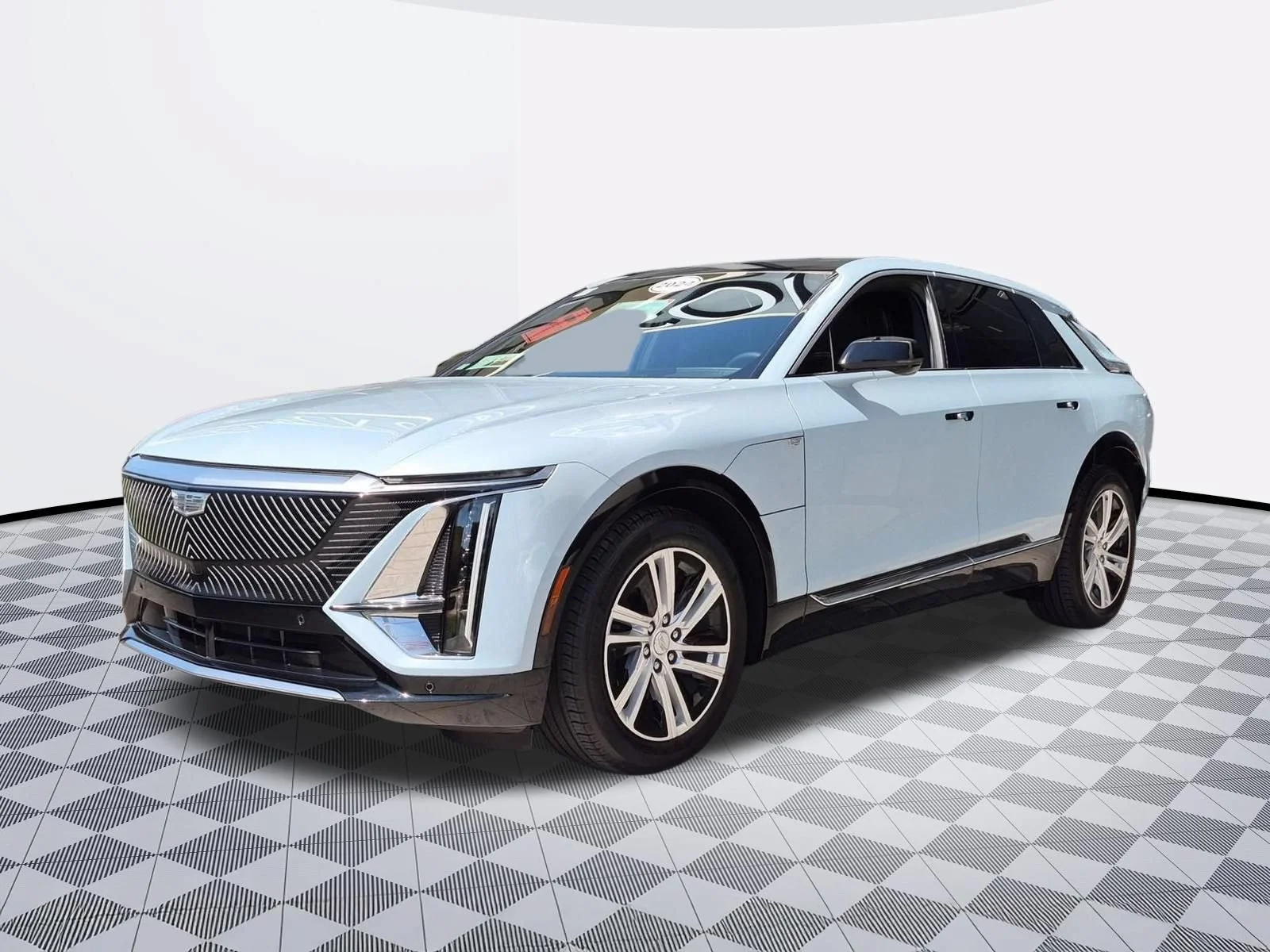 2024 Cadillac LYRIQ Tech - Photo 4