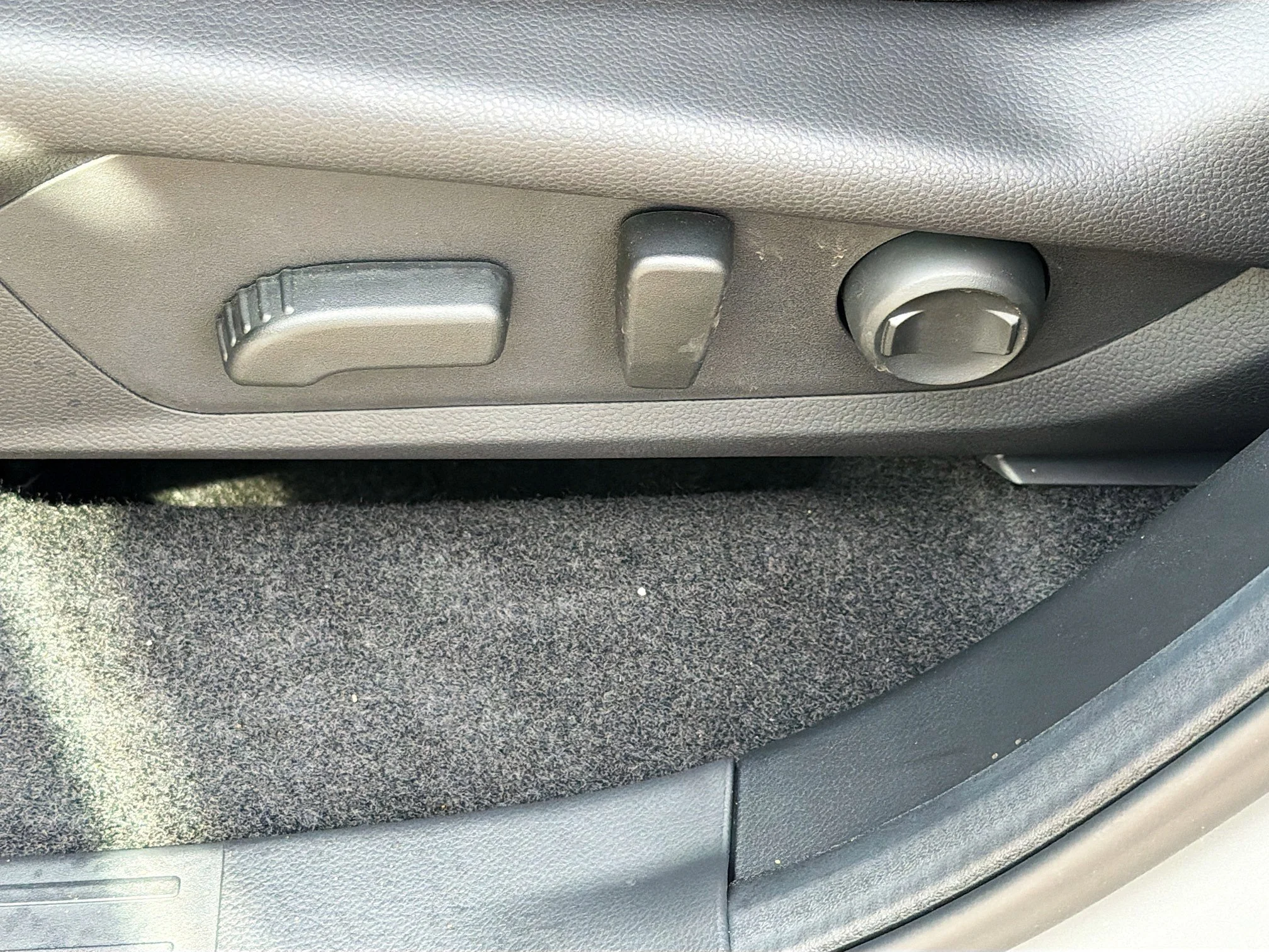 New 2026 River Rock Pearl Subaru Wilderness image 24