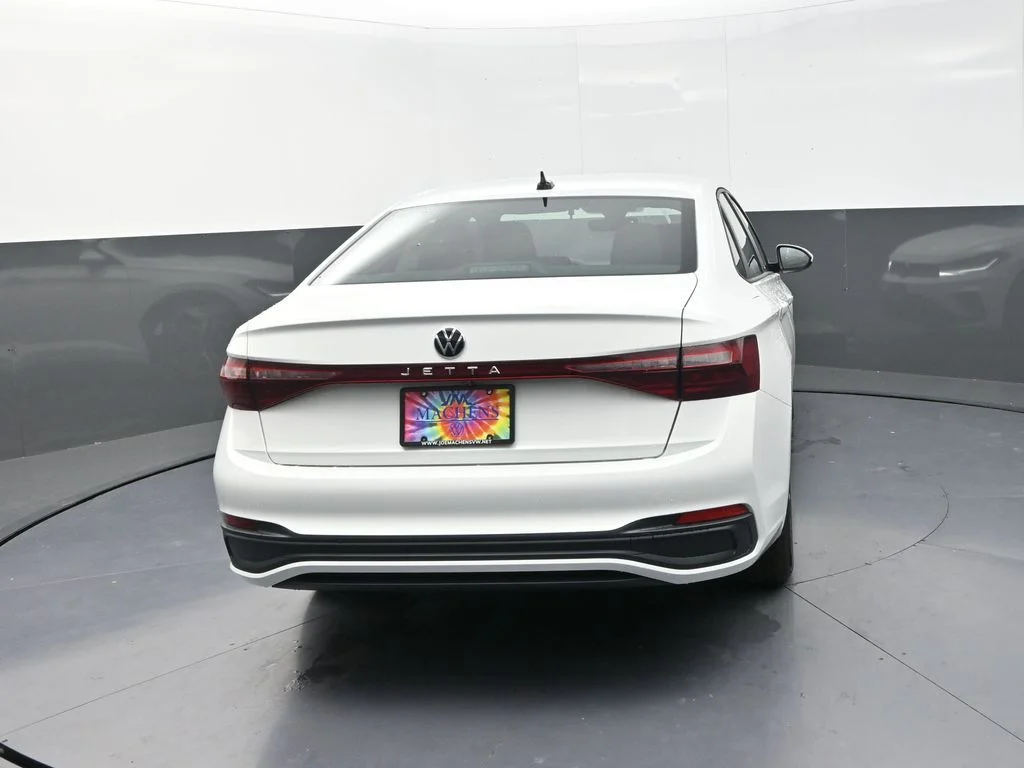 Used 2026 White Volkswagen 1.5T Sport image 9