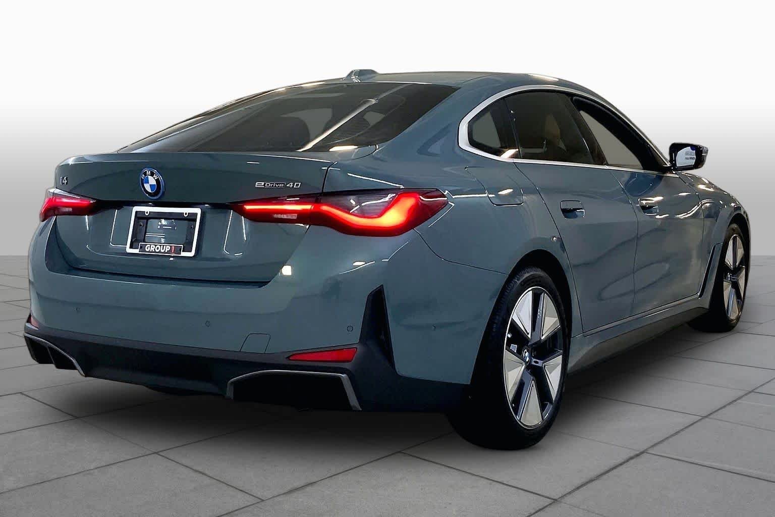 Used 2025 Cape York Green Metallic BMW eDrive40 image 12