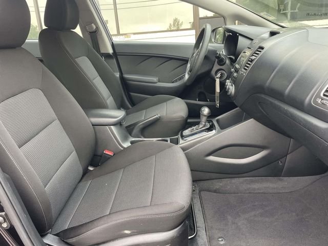 Used 2018 Aurora Black Kia LX image 9