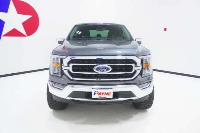 Used 2022 GREY Ford XLT image 2