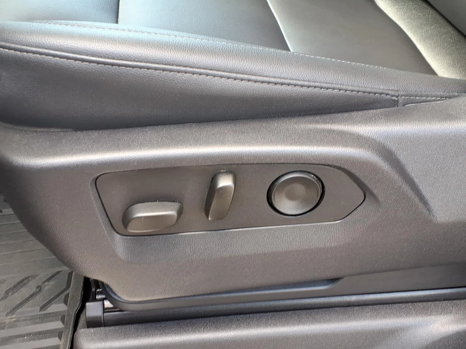 Used 2025 Cypress Gray Chevrolet LT Trail Boss image 14