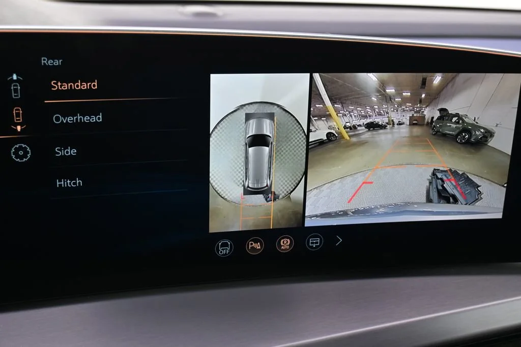 2026 Cadillac VISTIQ Premium Luxury - Photo 31