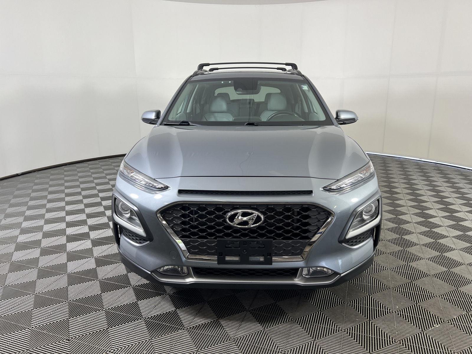 Used 2020 Sonic Silver Hyundai Limited image 15