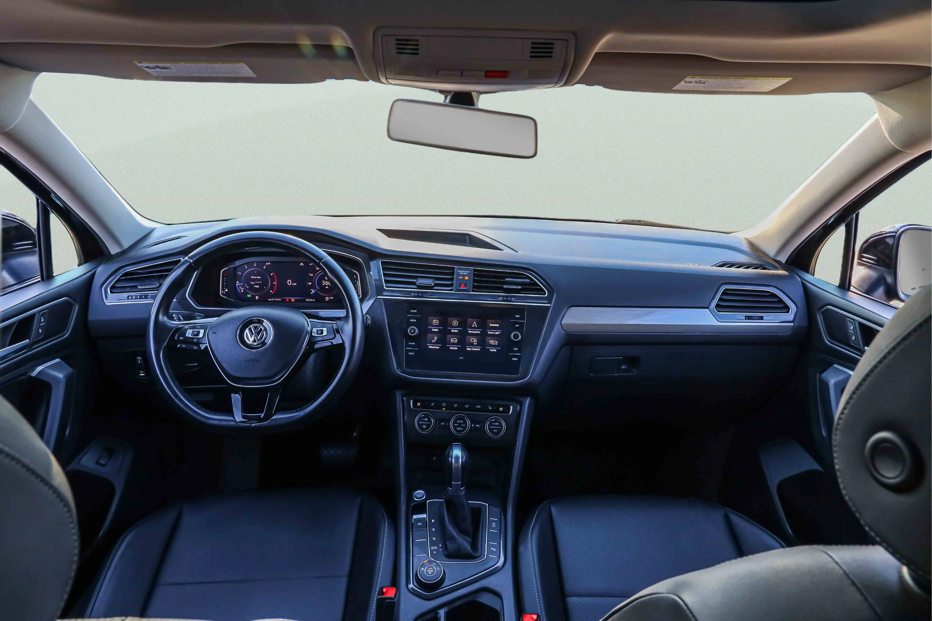 Used 2019  Volkswagen  image 20