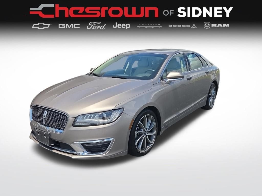 Used 2018 Brown Lincoln Select image 1