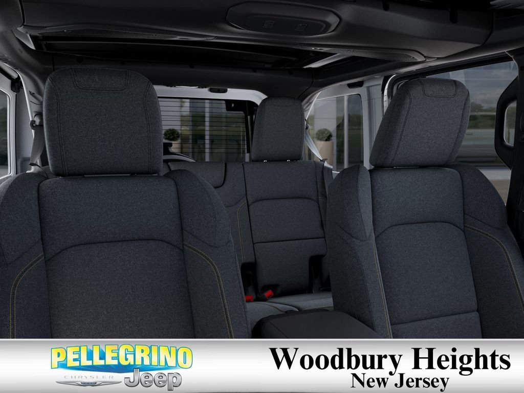 New 2026 Bright White Clear-Coat Exterior Paint Jeep Sport S image 26
