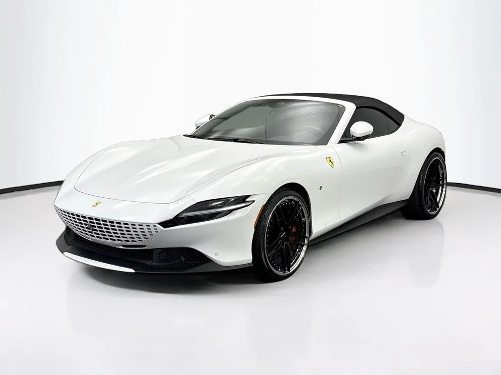 Used 2025 Bianco Avus Ferrari Spider image 9