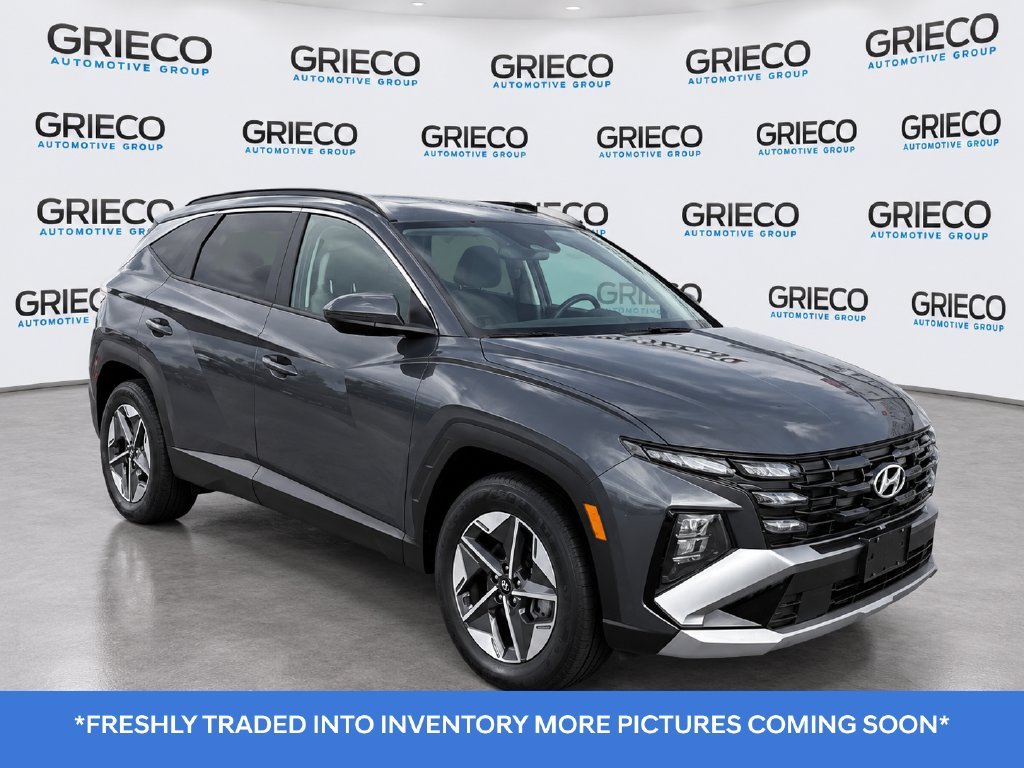 Used 2025 Gray Hyundai SEL image 1