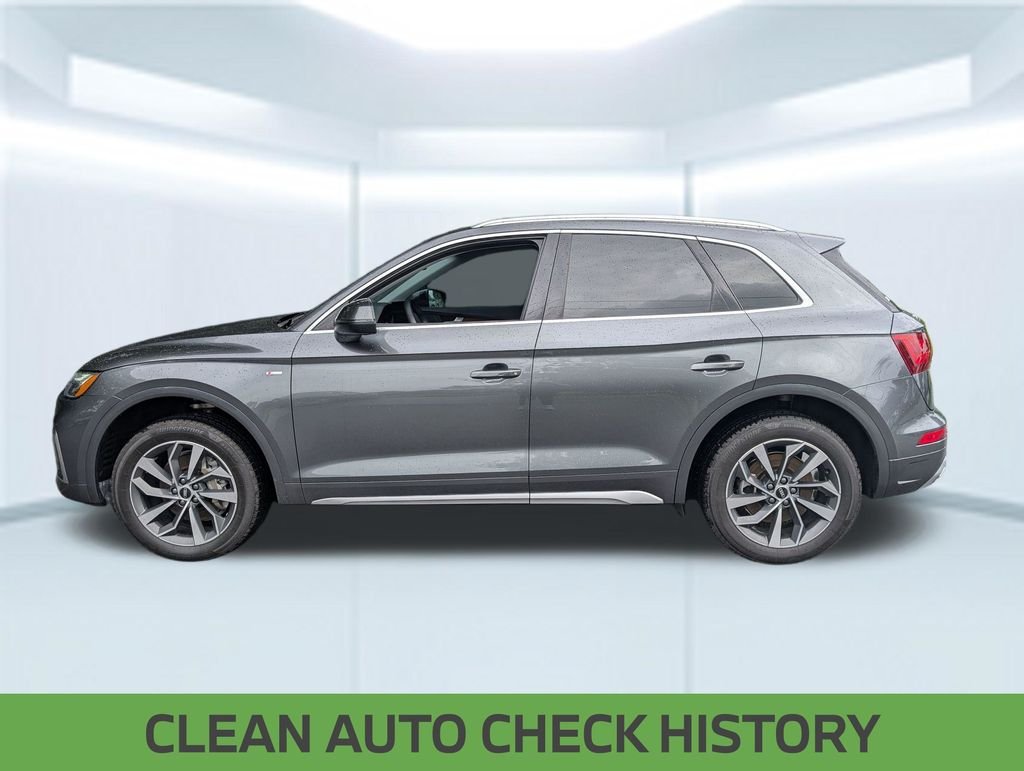 Used 2022  Audi 45 S line Premium image 2