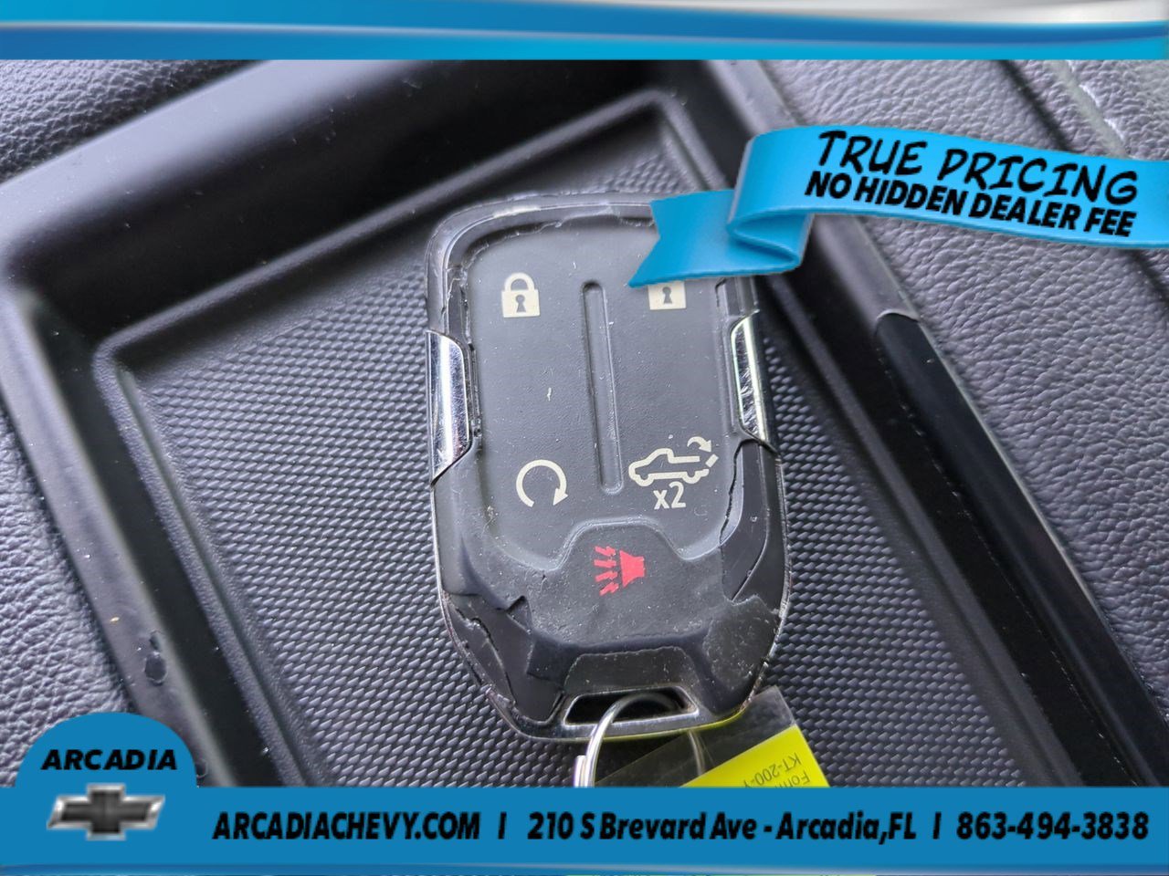 Used 2020 Black Chevrolet RST image 27