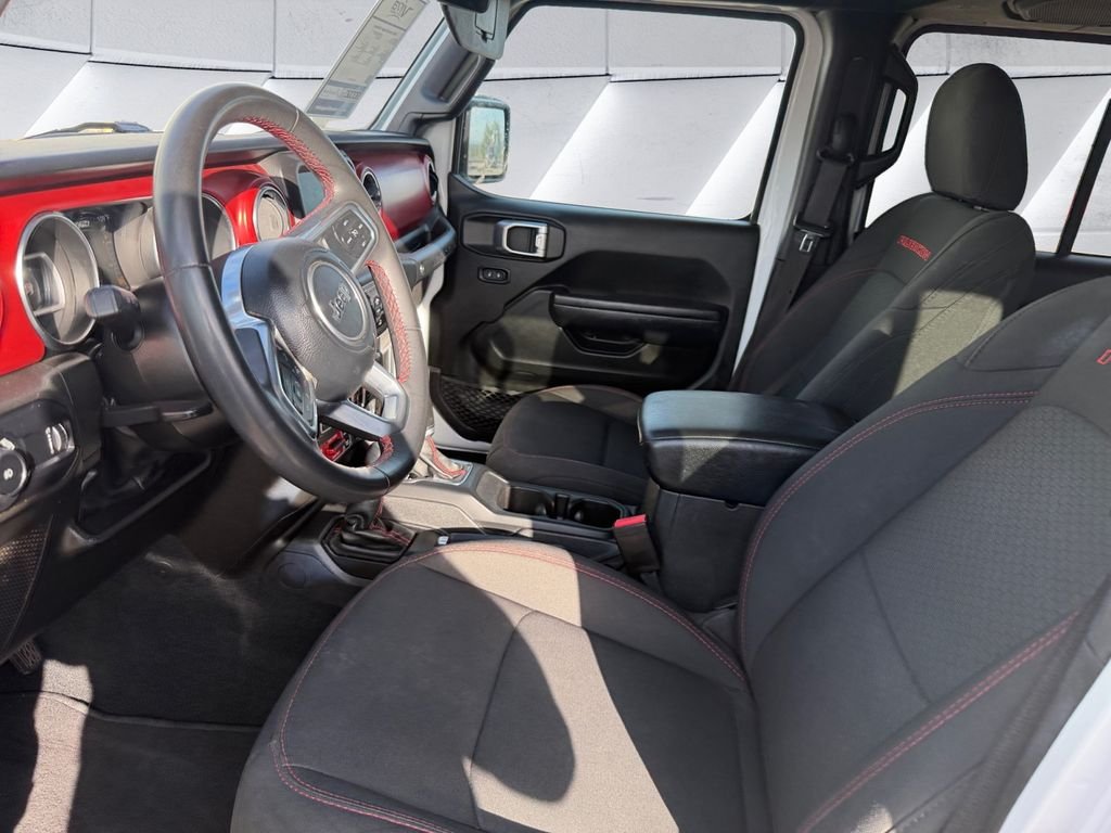 Used 2023 White Jeep Rubicon image 7