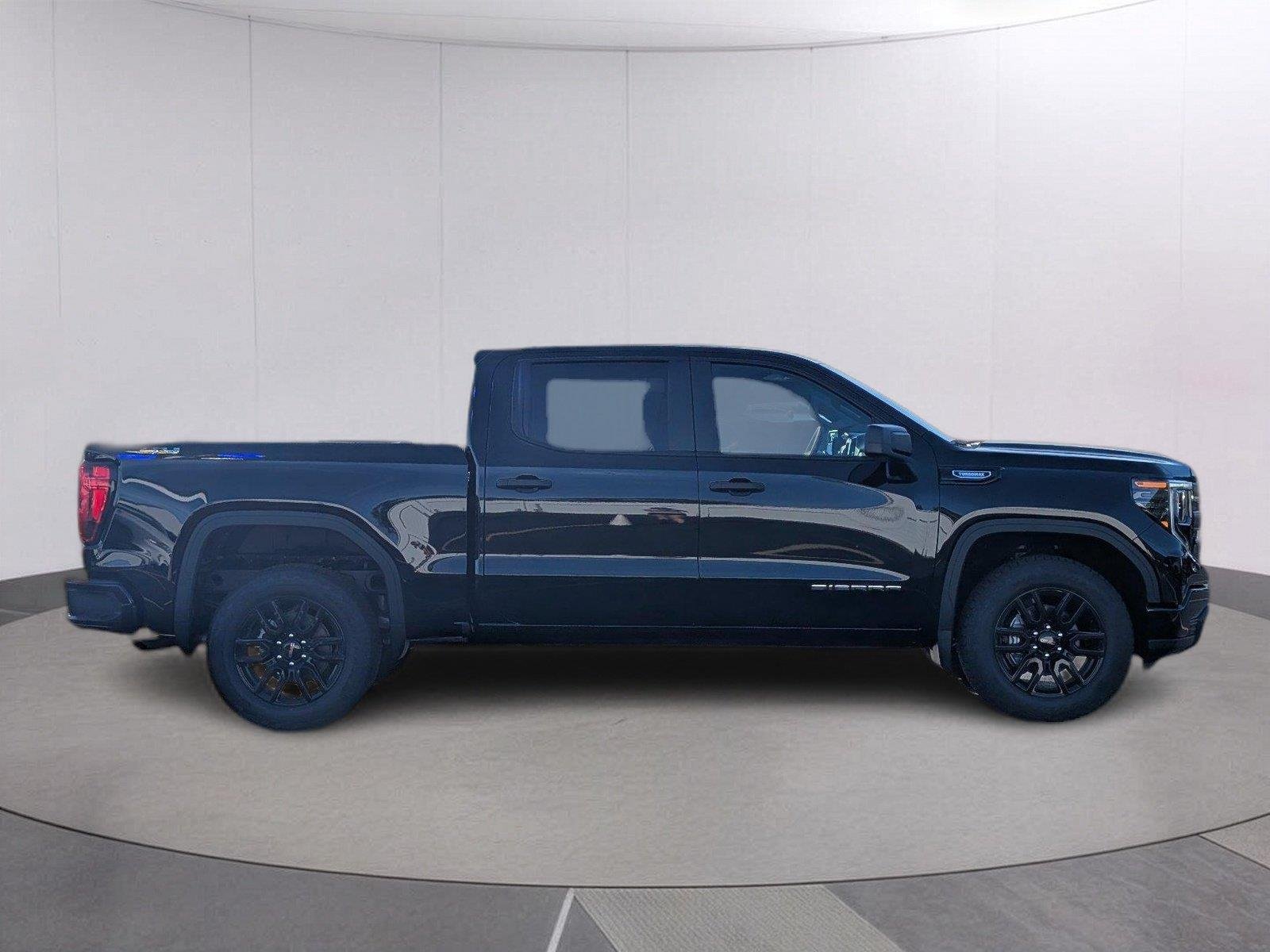New 2026 Onyx Black GMC Pro image 7