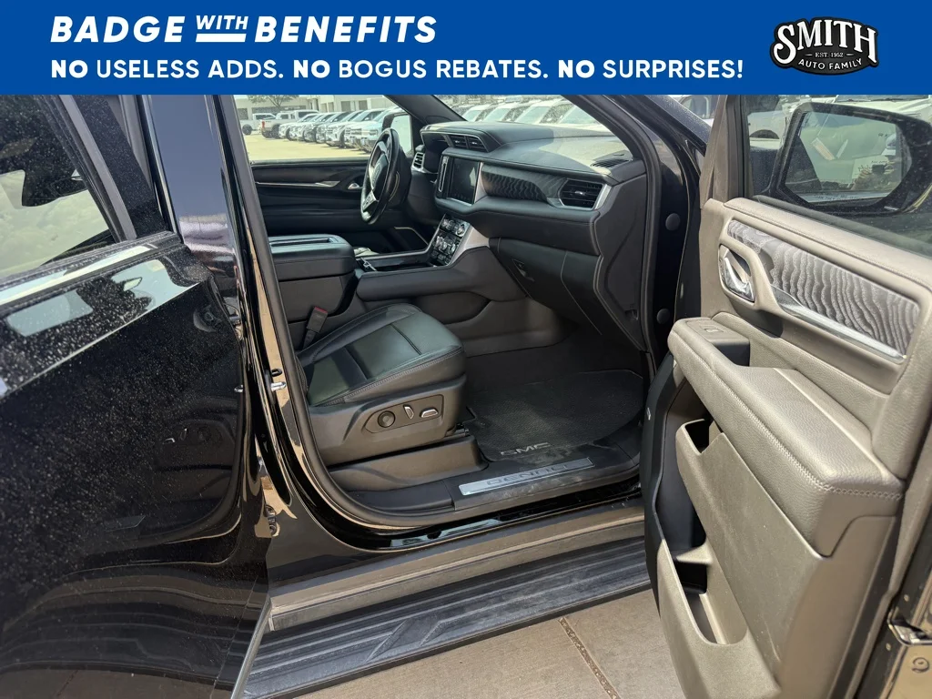 Used 2023 Onyx Black GMC Denali image 15