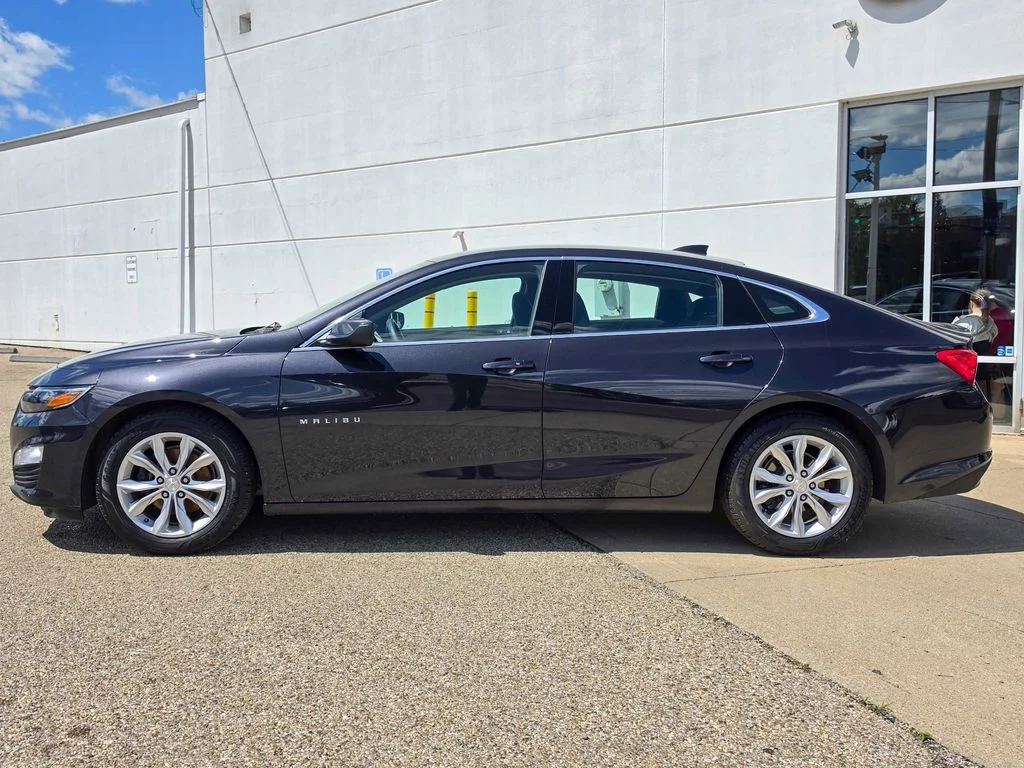 1G1ZD5ST4PF121842