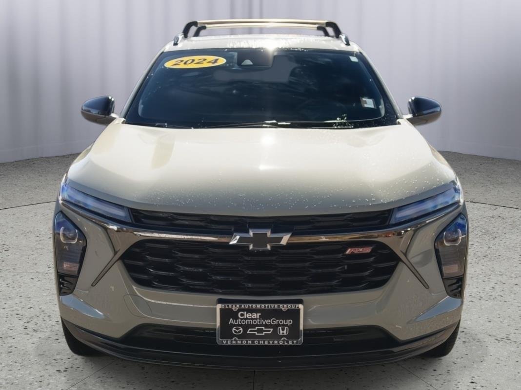 Used 2024 Cacti Green Chevrolet 2RS image 15