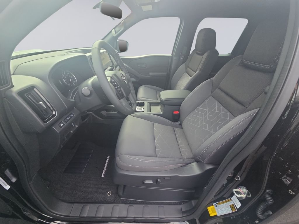 New 2026 Super Black Nissan Crew Cab SV image 15