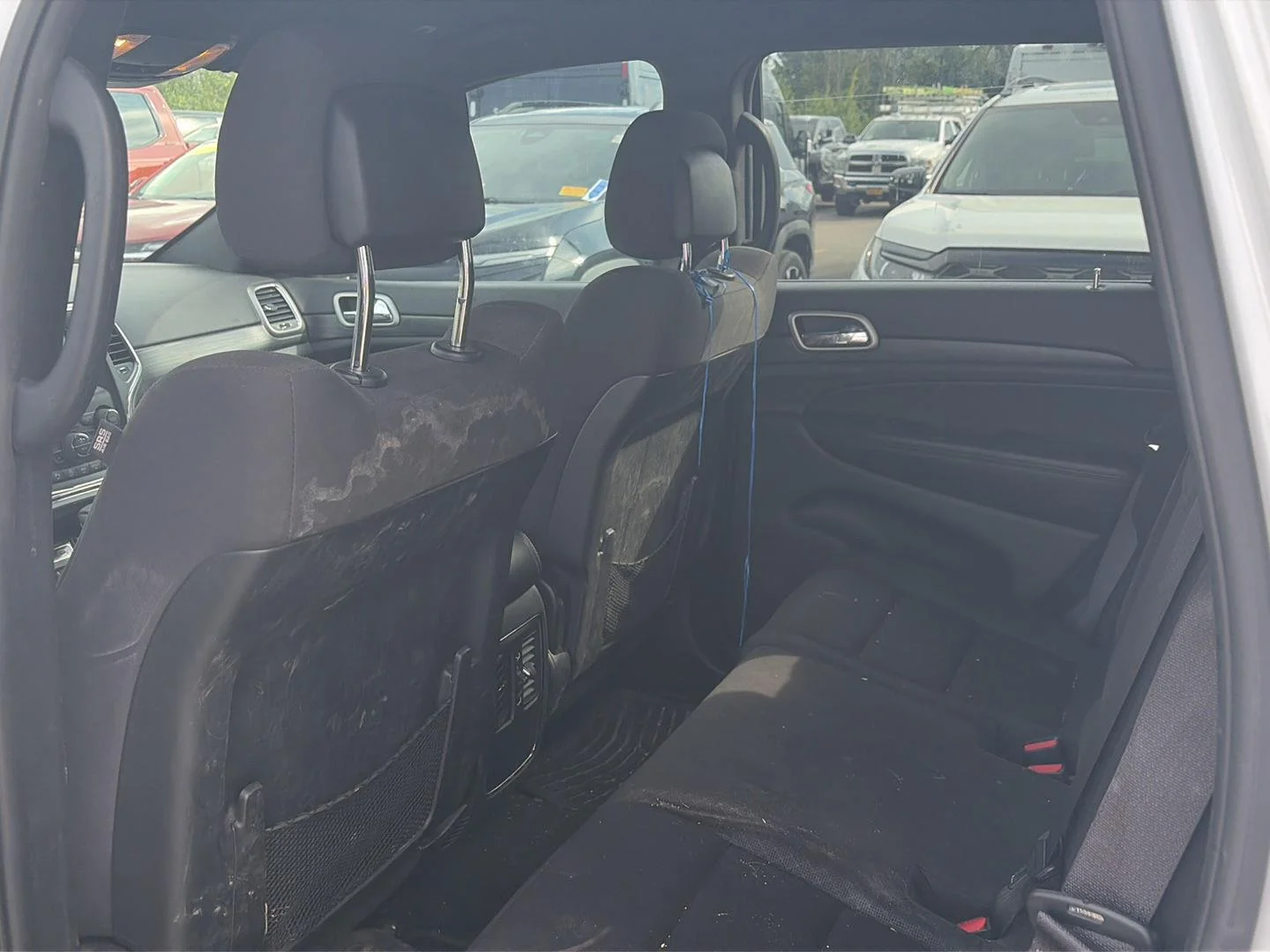 Used 2019 Bright White Clearcoat Jeep Laredo E image 6