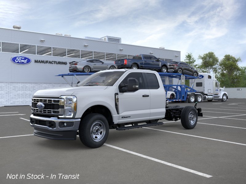 2026 Ford F-350 XL 4x4 SuperCab 168-In SRW's photo