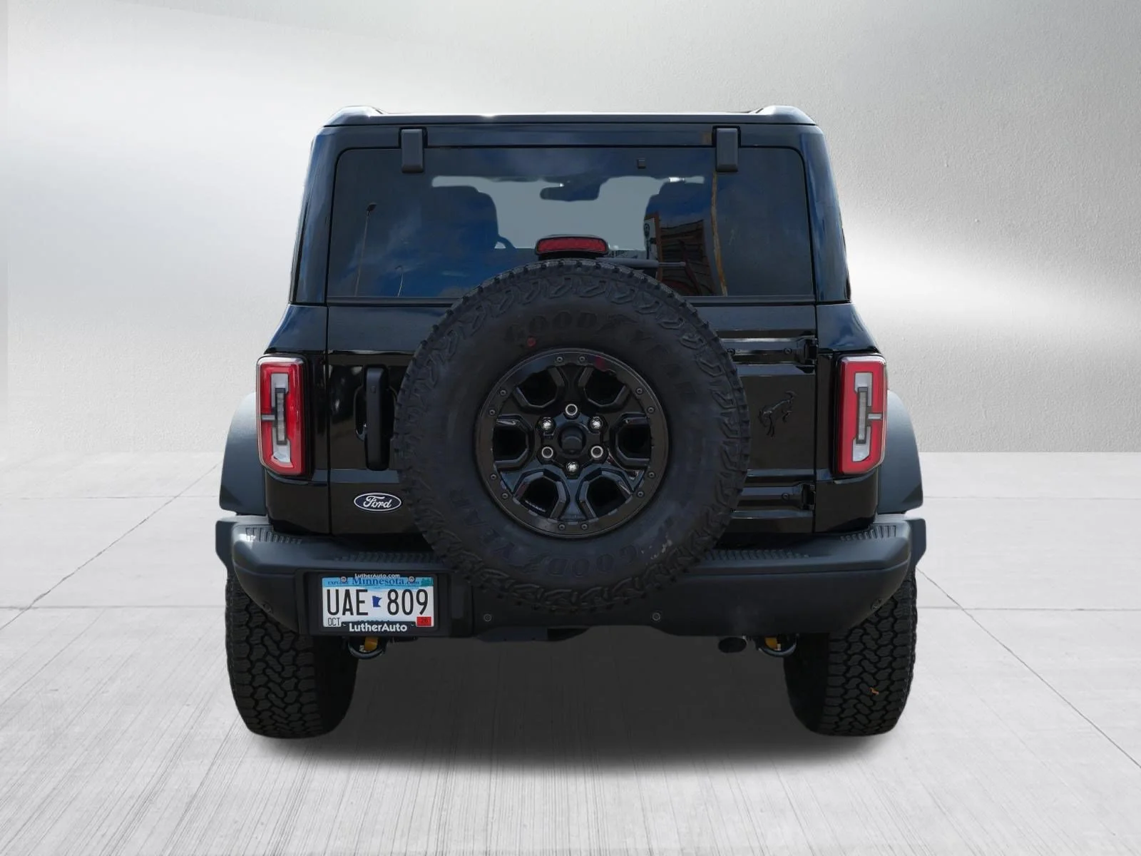 New 2026 Shadow Black Ford Badlands image 6