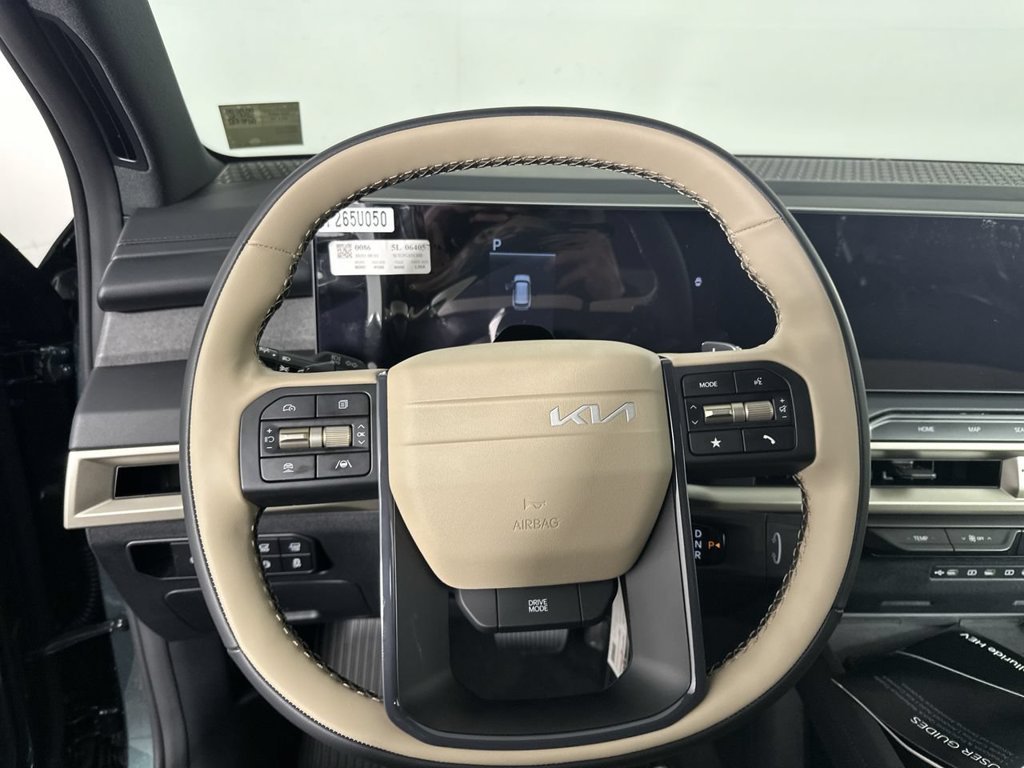 New 2027 Black Kia EX image 5