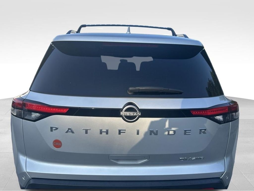 Used 2023 Silver Nissan SV image 3