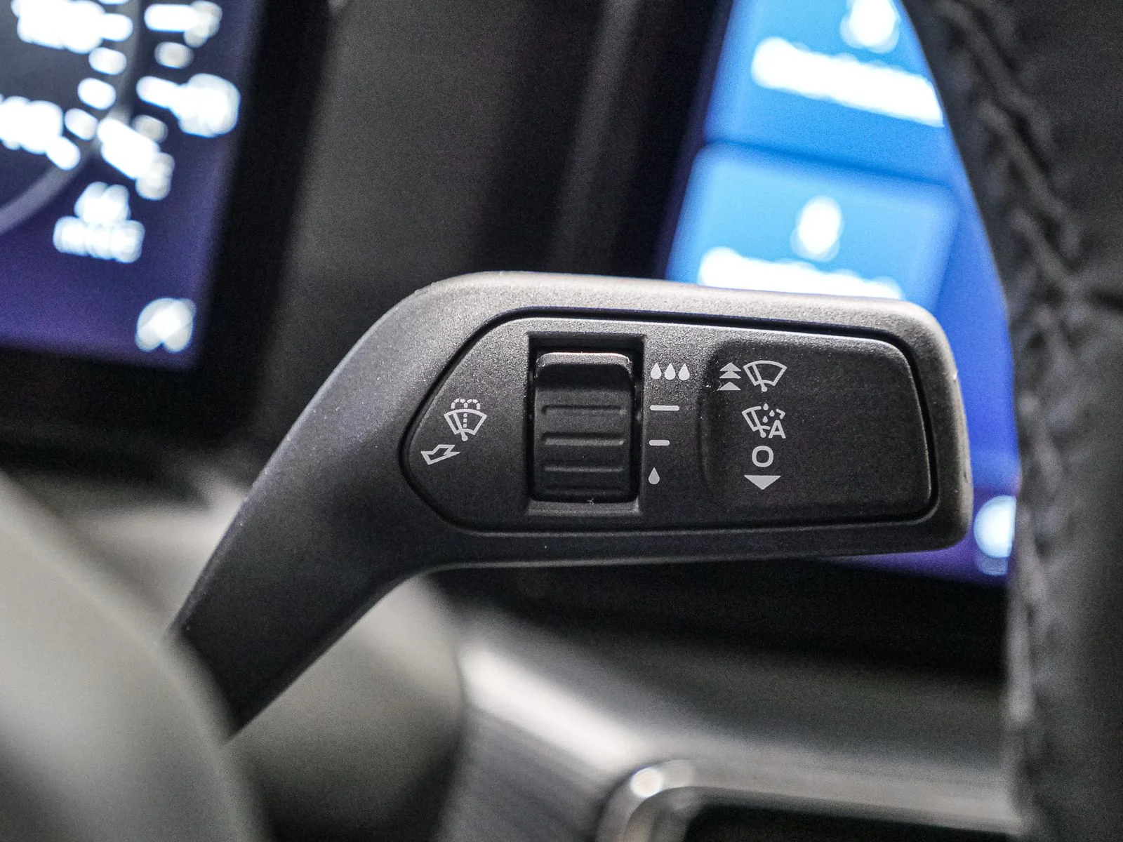 2026 Ford Mustang EcoBoost Premium Convertible - Photo 36