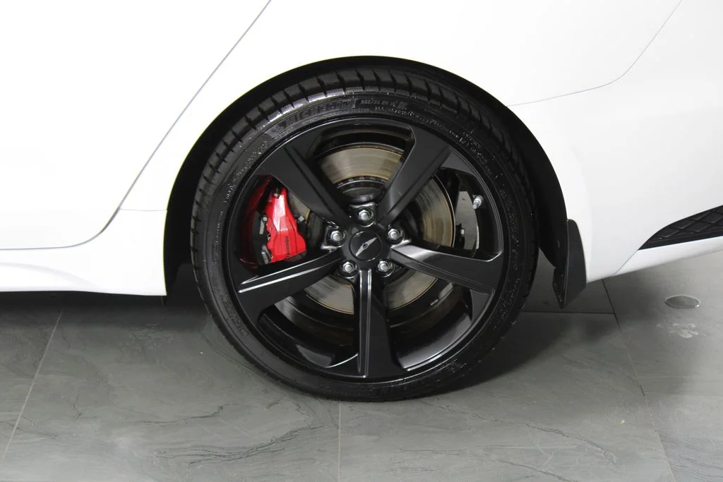 Used 2026 White Genesis 3.3T Sport Prestige image 13