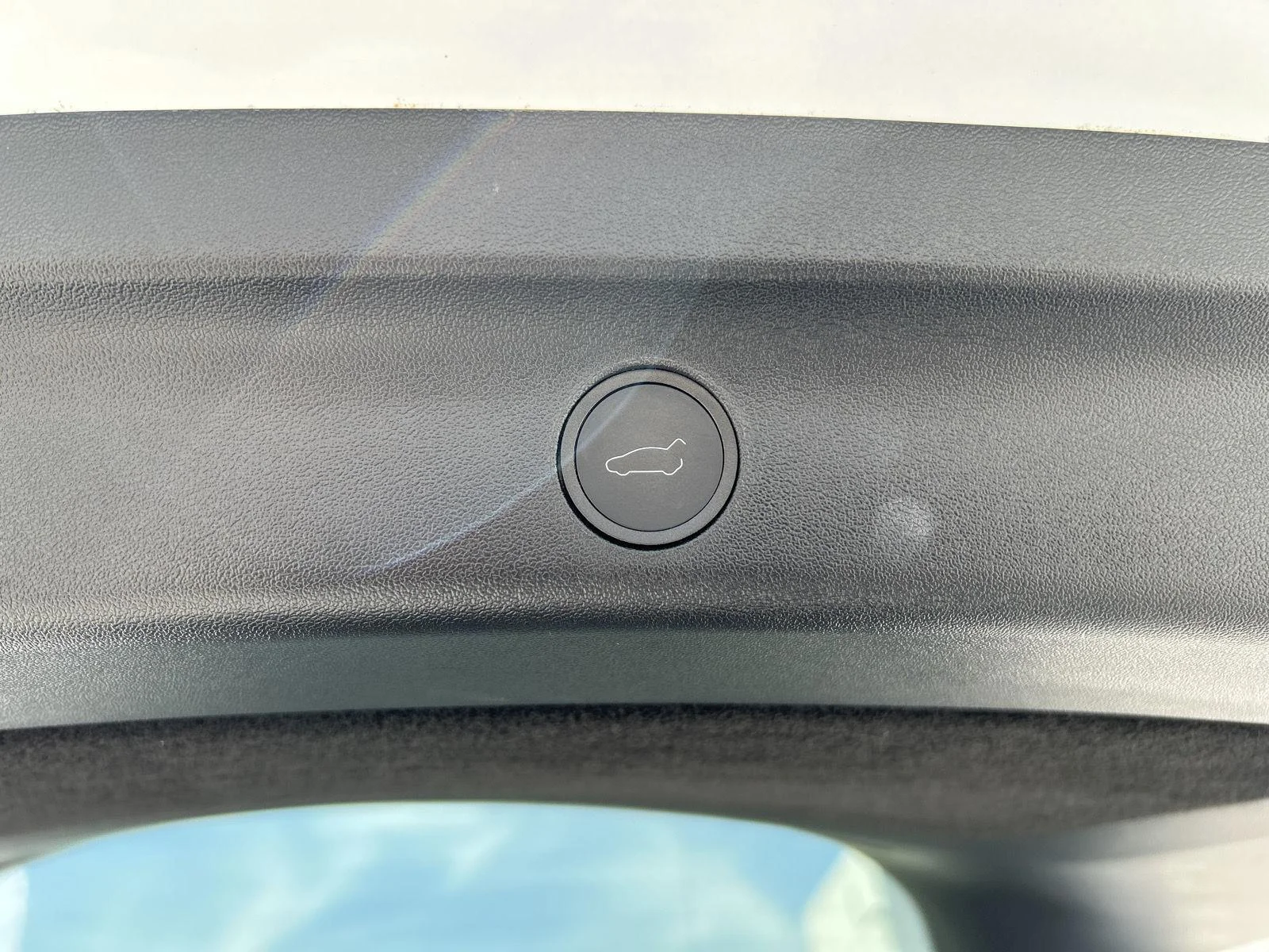 Used 2023 WHITE Tesla Long Range image 12
