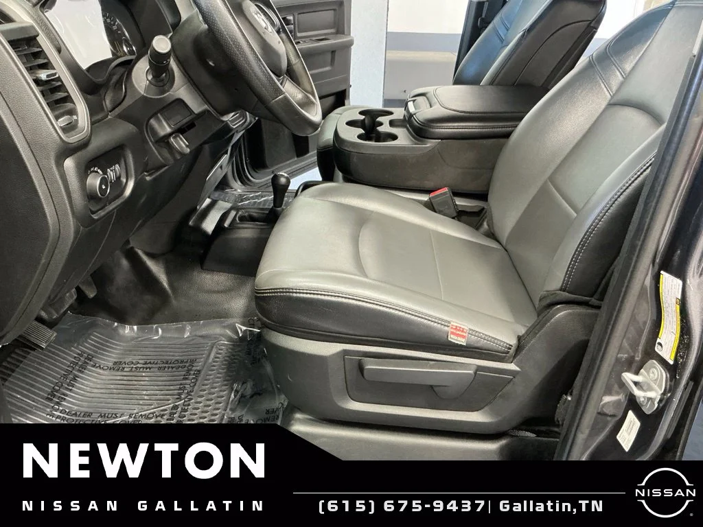 Used 2020 Crystal Metallic Ram Tradesman image 20